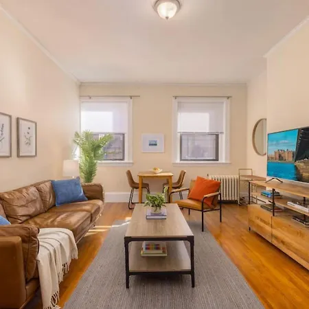 Stunning Back Bay 1bed 1bath Apartment Boston