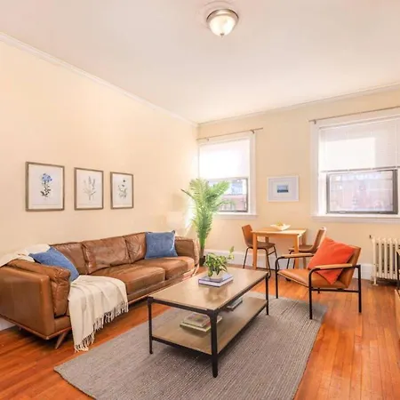 Stunning Back Bay 1bed 1bath Boston