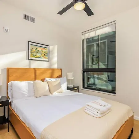 Wonderful 1br In Mission Hill Apartment