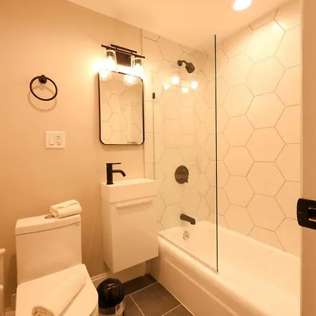 Sophisticated South End *