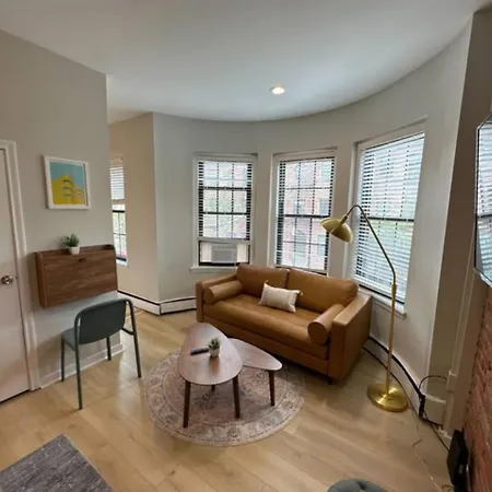 Apartment Peaceful Back Bay