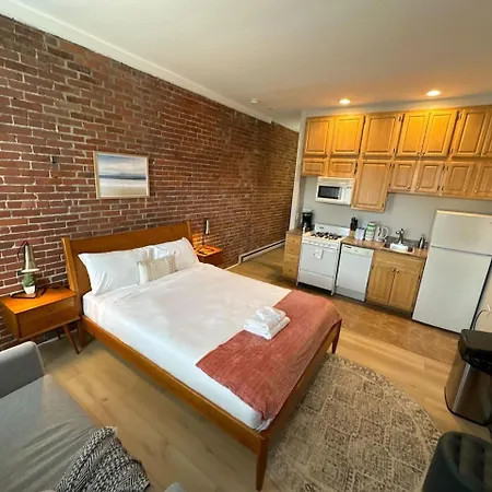 Charming Back Bay Apartment