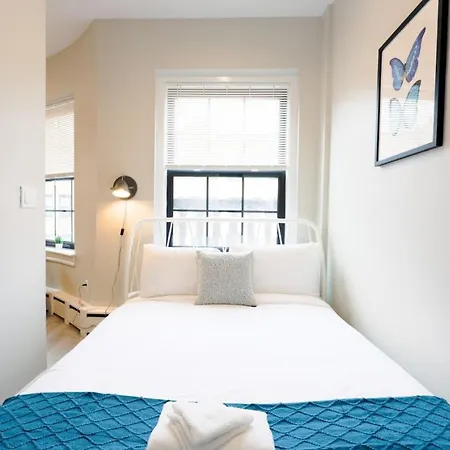 Apartment Spacious And Bright *