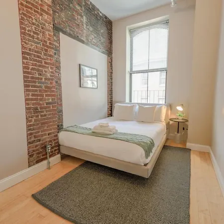 Apartment Simple Spacious Boston