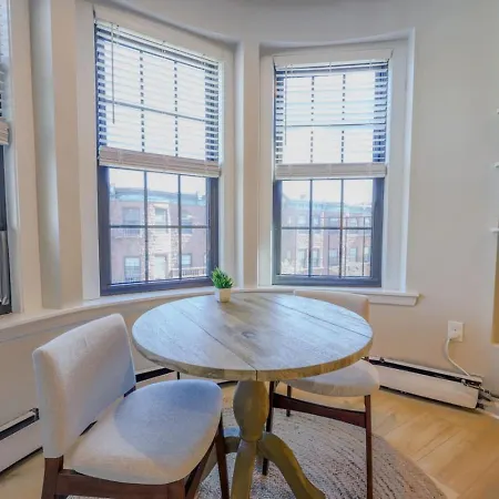 Elegant Prudential Area Apartment Boston
