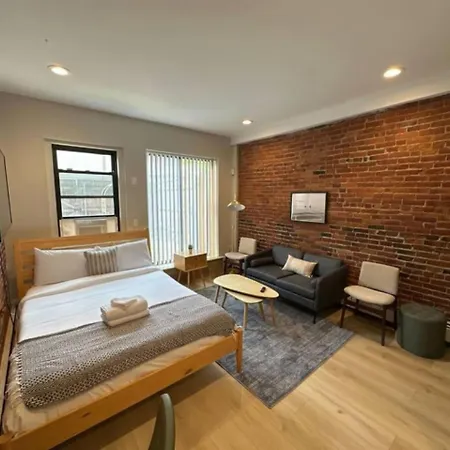 Apartment Cozy South End