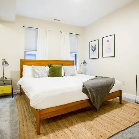 Apartment Perfect North End 2br 2ba Laundry *