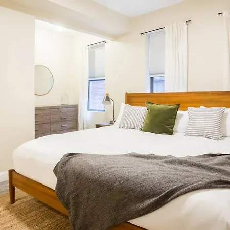Perfect North End 2br 2ba Laundry