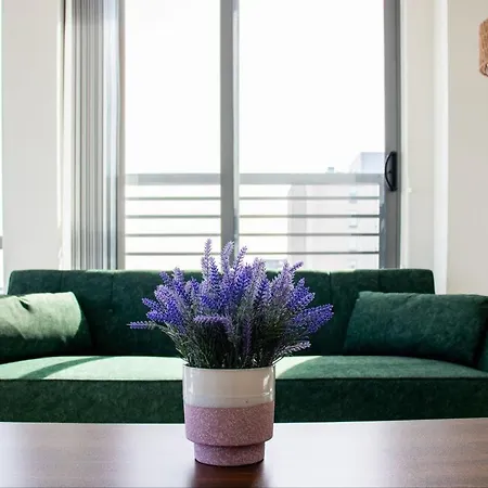 Spacious Near Seaport * Boston