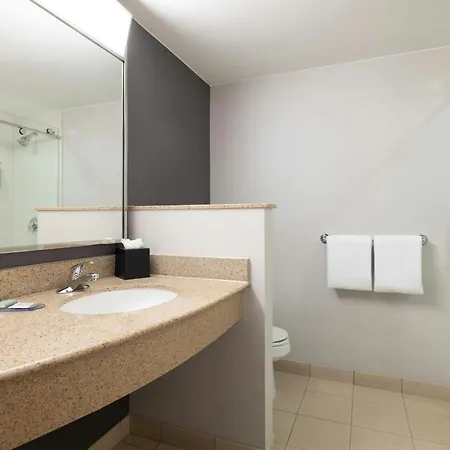 Courtyard Boston-south 3*