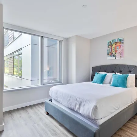 Apartment Luxury In Seaport With Gym Boston