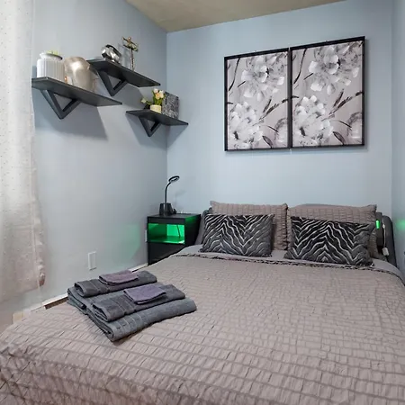 Apartment 1br In The Heart Of Downtown Famous Nightlife Theater District With Bed Full Of Promises Td Garden Common Park Mbta *