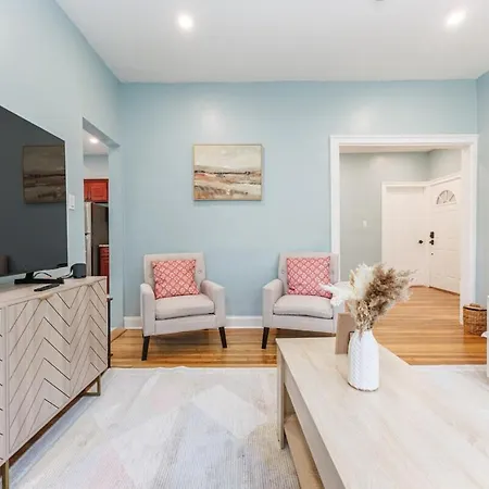 Stylish 3 Bedroom *