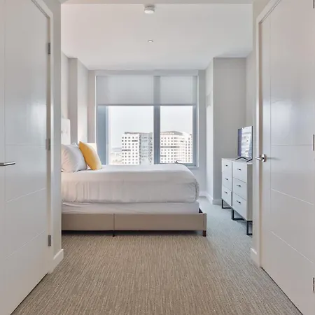 Luxury In Heart Of Seaport * Boston