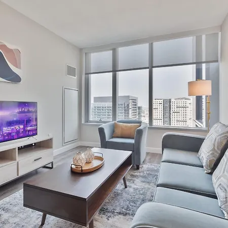 Luxury In Heart Of Seaport Apartment Boston