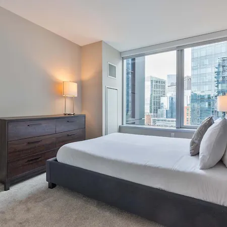 Modern In Seaport With Gym Apartment