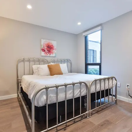 Luxury 2br North End Retreat Boston