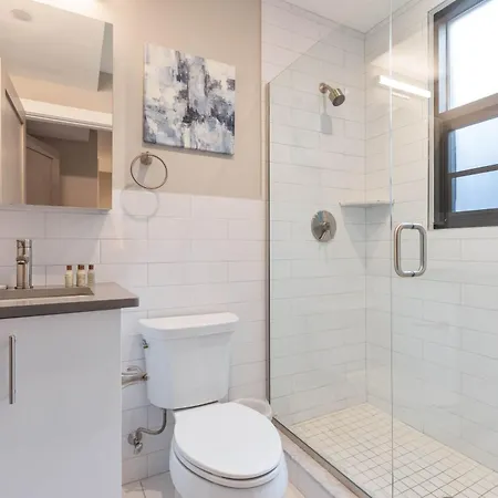 Luxury 2br North End Retreat Boston