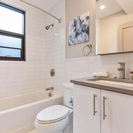 Luxury 2br North End Retreat * Boston