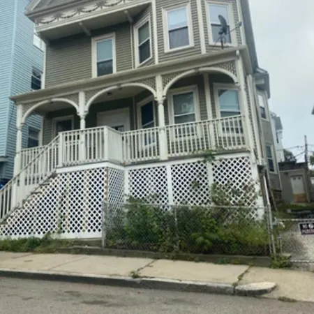 Furnished Private 1-4 *