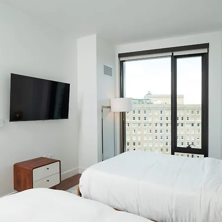 Apartment Back-bay Lux 2br With Rooftop And Parking Boston