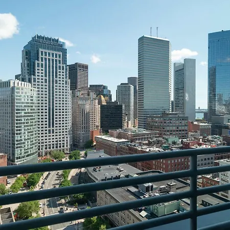 Apartment Upscale Penthouse With Gym Parking Near Mgh Tufts Boston