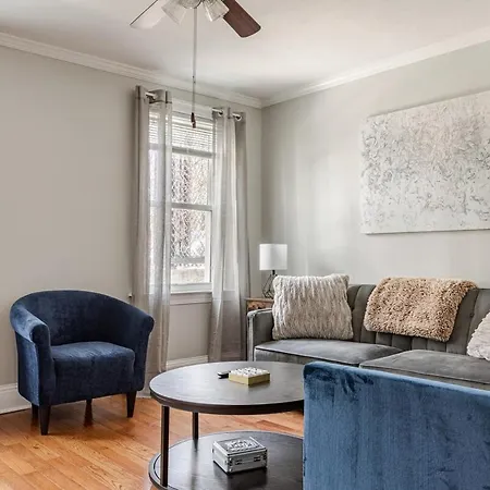 Apartment Right Near Convention Center And Train Station