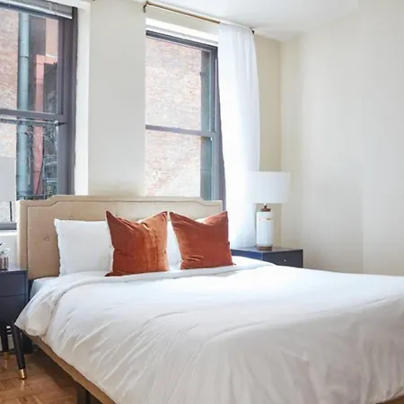 Airy, Modern 1br Downtown