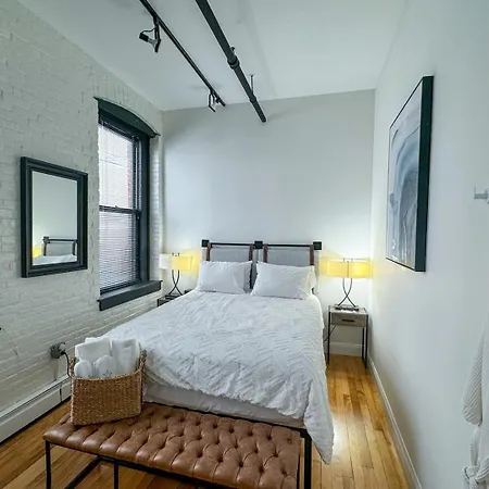 Apartment Open-concept 2br Loft In The Heart Of Back Bay Boston