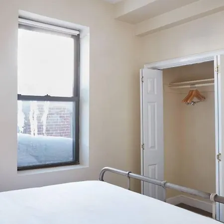 Delightful North End 2br 2ba Laundry * Boston