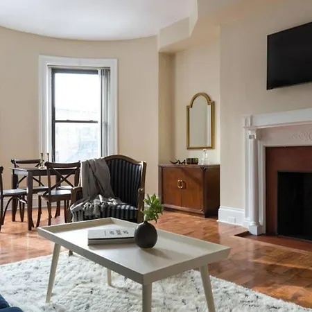 1br In Bostons Fenway Neighborhood * Boston
