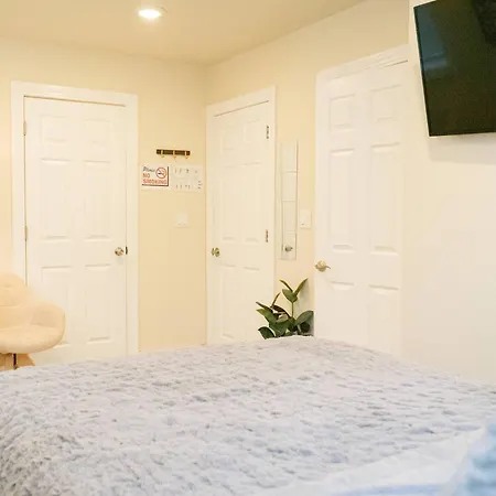 Holiday home Modern & Cozy 3-br Near Downtown Boston