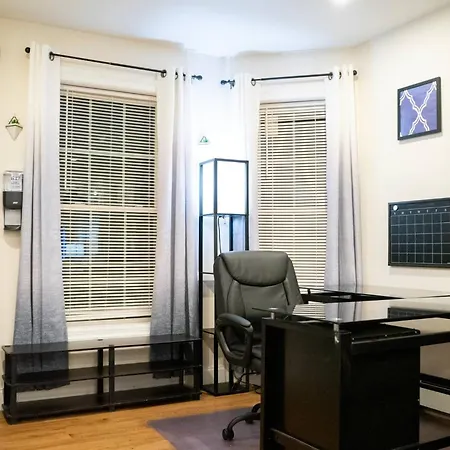 Holiday home Modern & Stylish 1-br Near Downtown