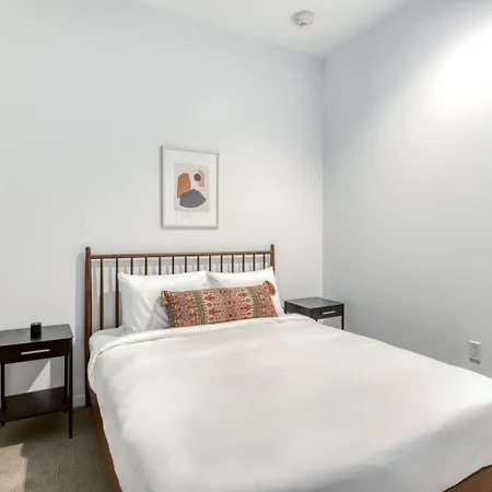 Downtown Studio W Gym Nr Restaurants Bos-986 Apartment