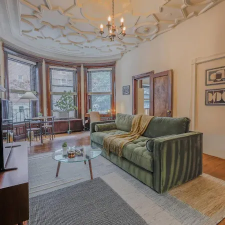 Elegant 1bd1ba In Fenway *
