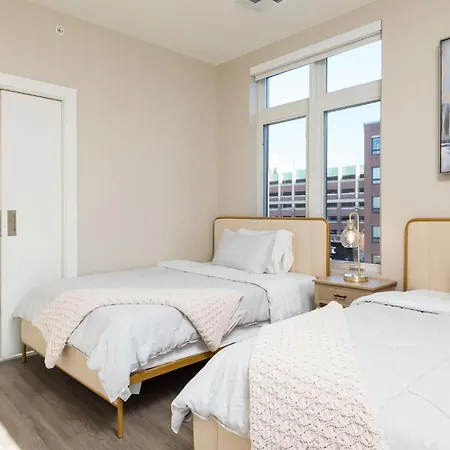 North End 2br W Pool & Gym *