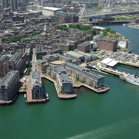 Hotel Battery Wharf Hotel, Waterfront 4*