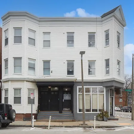4Br 1Bh Apt In South Boston Near - Old Harbor Beach Apartment *