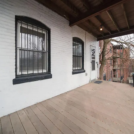 Apartment 2bd Modern And Spacious In The Heart Of