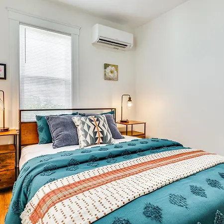 Apartment 4 Mi To Fenway Park: Pet-friendly Dorchester Apt! Boston