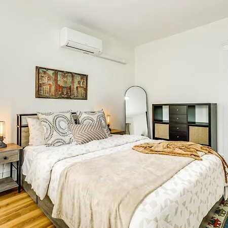 4 Mi To Fenway Park: Pet-friendly Dorchester Apt! Apartment Boston