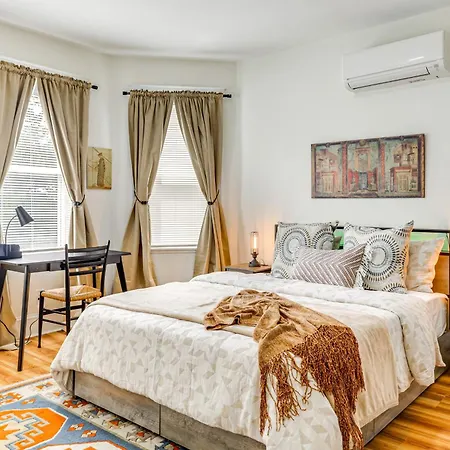 4 Mi To Fenway Park: Pet-friendly Dorchester Apt! *