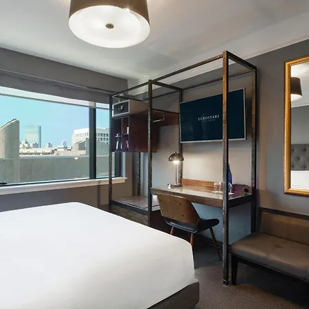 Hotel Eurostars The Boxer 4*