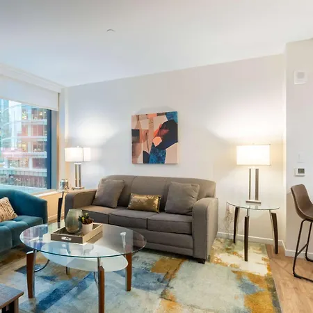 Exclusive 2br Downtown Seaport Apartment Boston