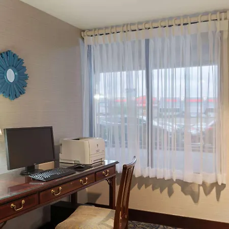 Hotel Ramada By Wyndham 3*