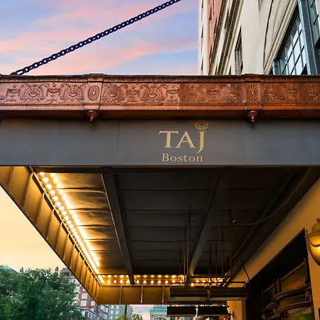 Hotel The Newbury Boston