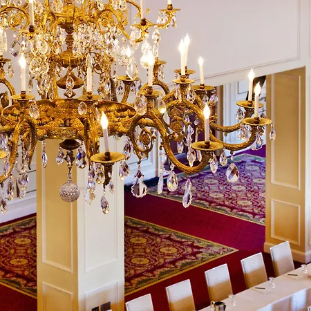 The Newbury Hotel 5*