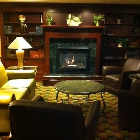 Ramada By Wyndham Hotel 3*