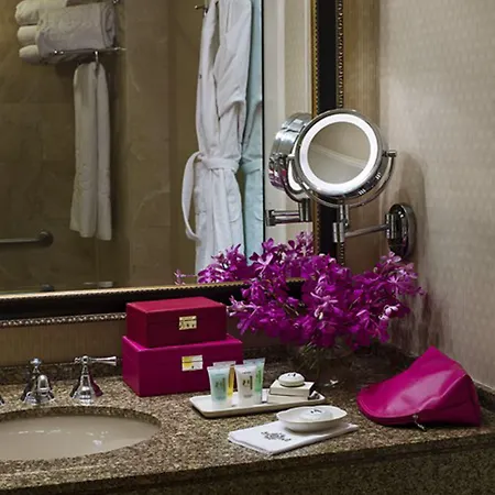The Langham, 5*