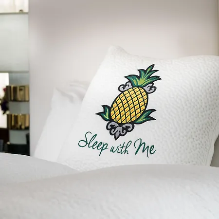 Staypineapple, A Delightful Hotel, South End Hotel 4*